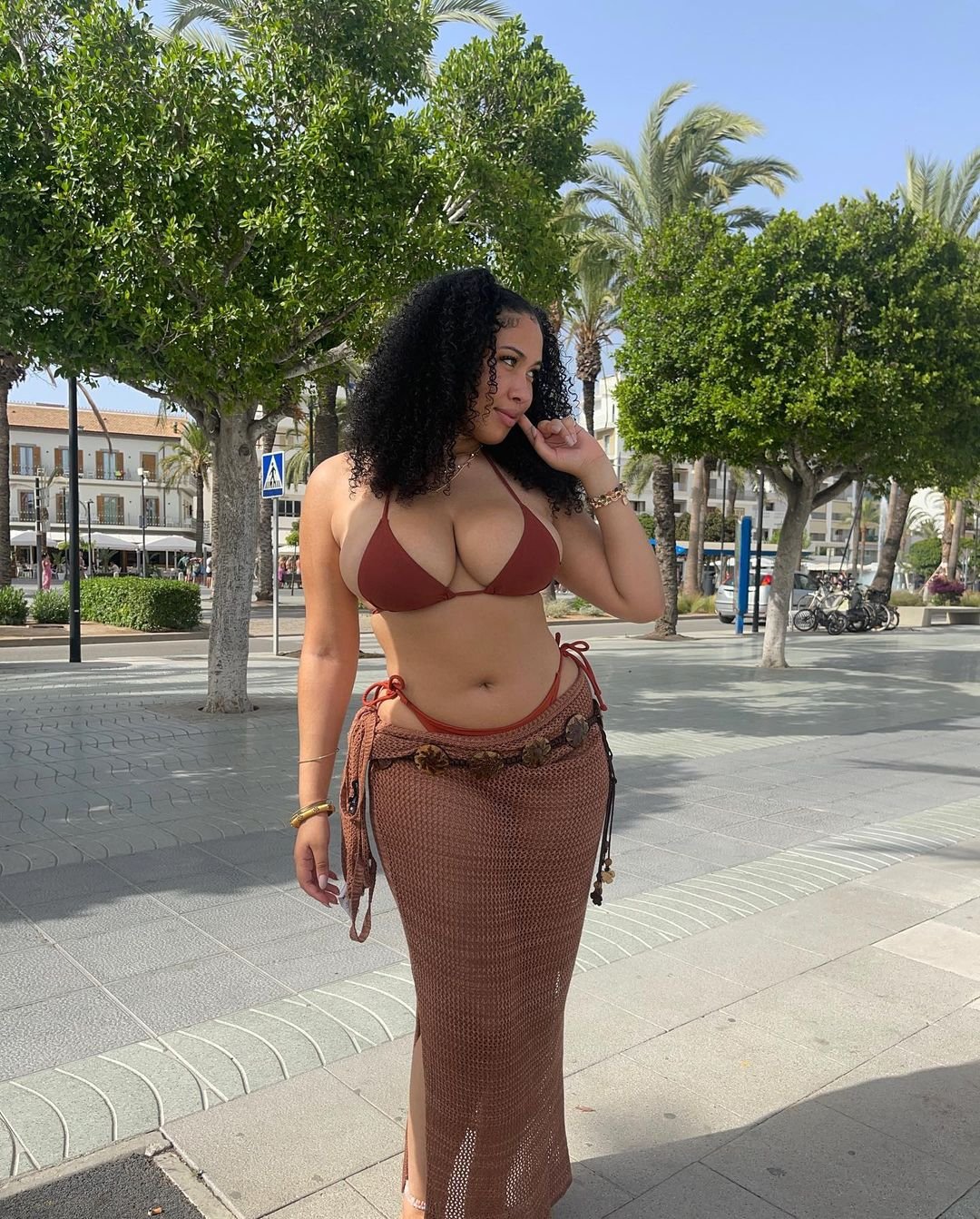 Danielle Ramona #Y0yzQZud