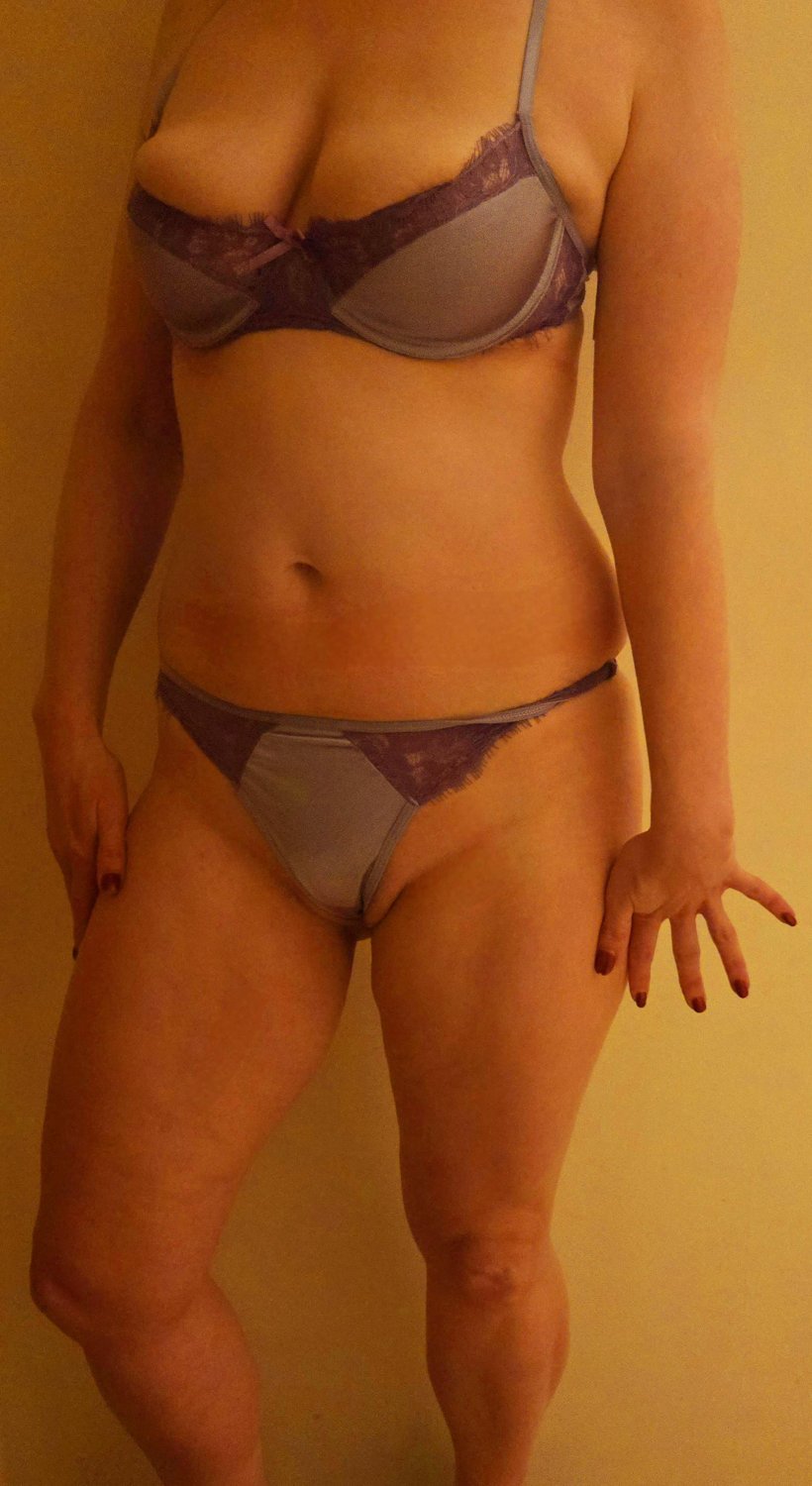 Blonde Milf Camera Shy #FZPugopX