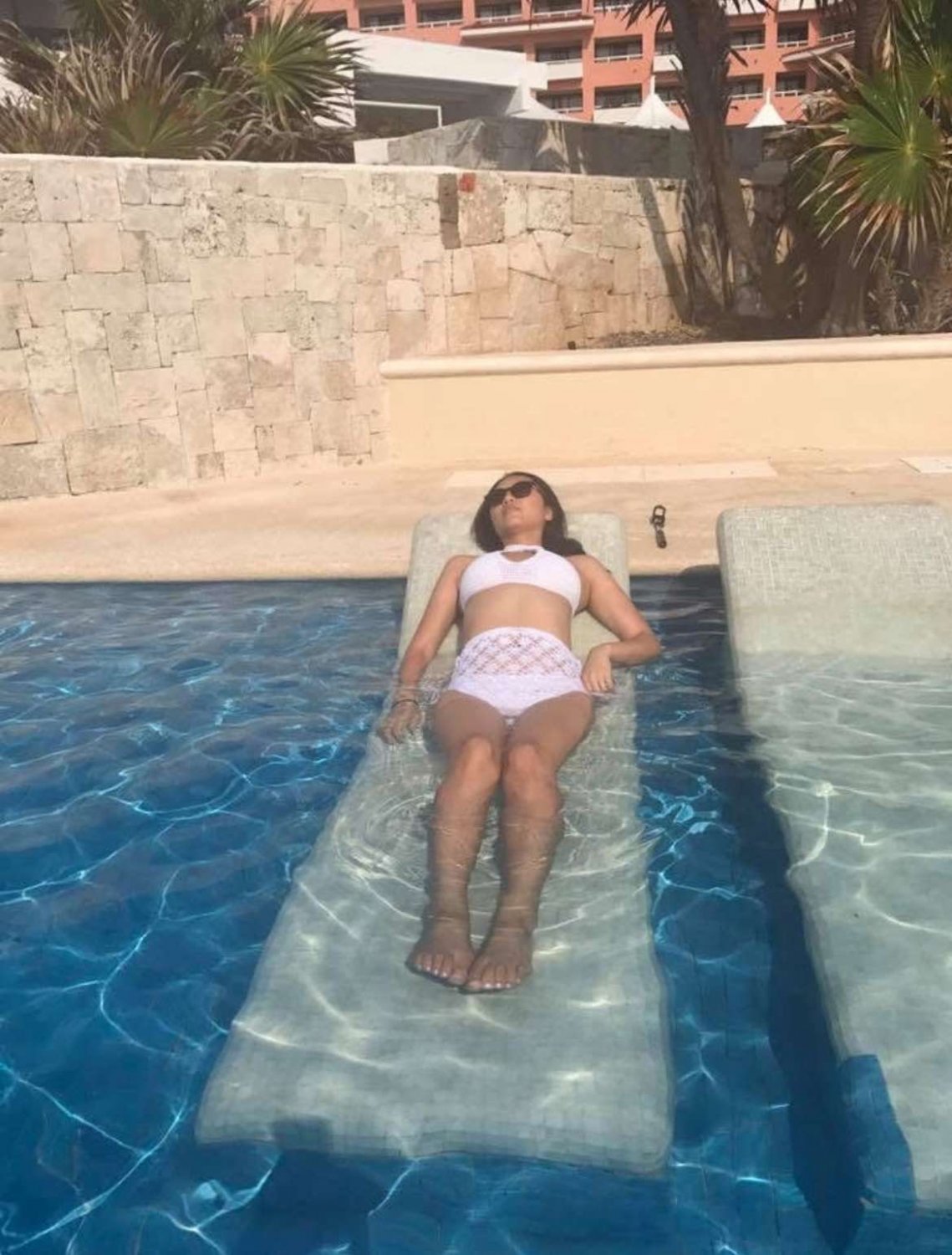 Asian slut Gloria gets shared. HMU to share your girl #rJCsLB8b